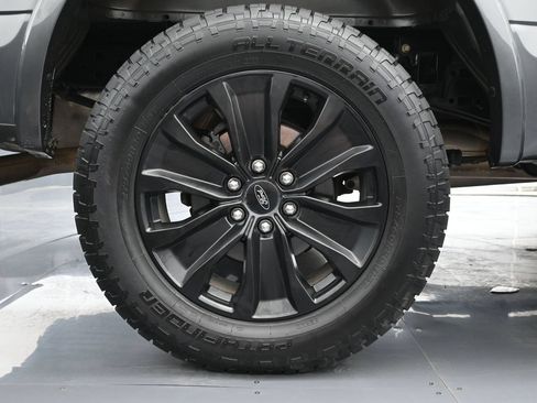Used 2020 Ford F150 XLT w/ Equipment Group 302A Luxury AWD/4WD image 17