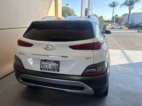 Used 2023 Hyundai Kona Limited FWD image 3