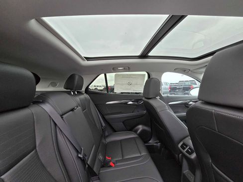 New 2024 Buick Envision Preferred image 18