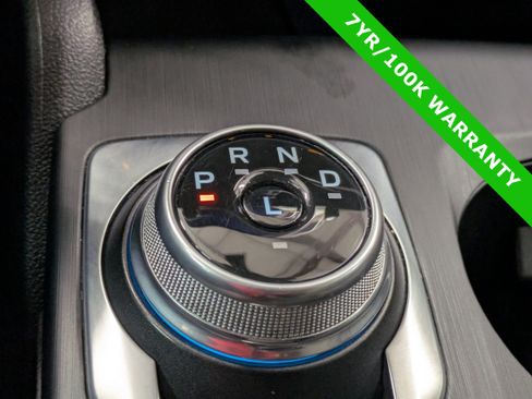 Used 2022 Ford Escape SE image 31