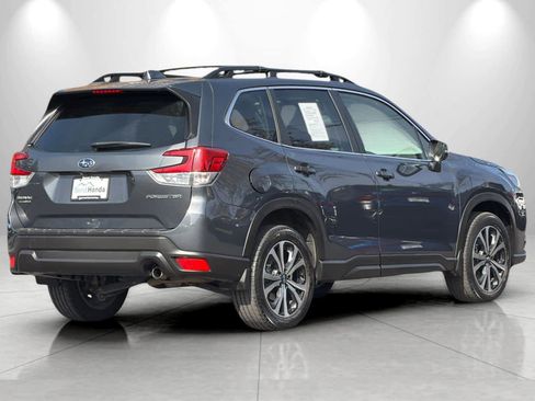 Used 2023 Subaru Forester Limited AWD/4WD image 2
