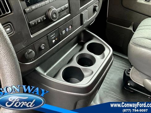 Used 2024 GMC Savana 2500 w/ Driver Convenience Package image 18