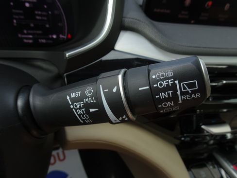Used 2023 Acura MDX SH-AWD image 27