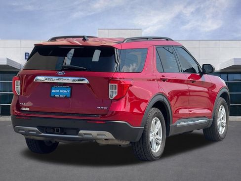 Used 2022 Ford Explorer XLT w/ Equipment Group 202A AWD/4WD image 36