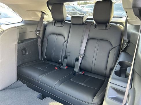 Certified 2025 MAZDA CX-90 3.3 Turbo w/ Premium Sport Pkg image 24