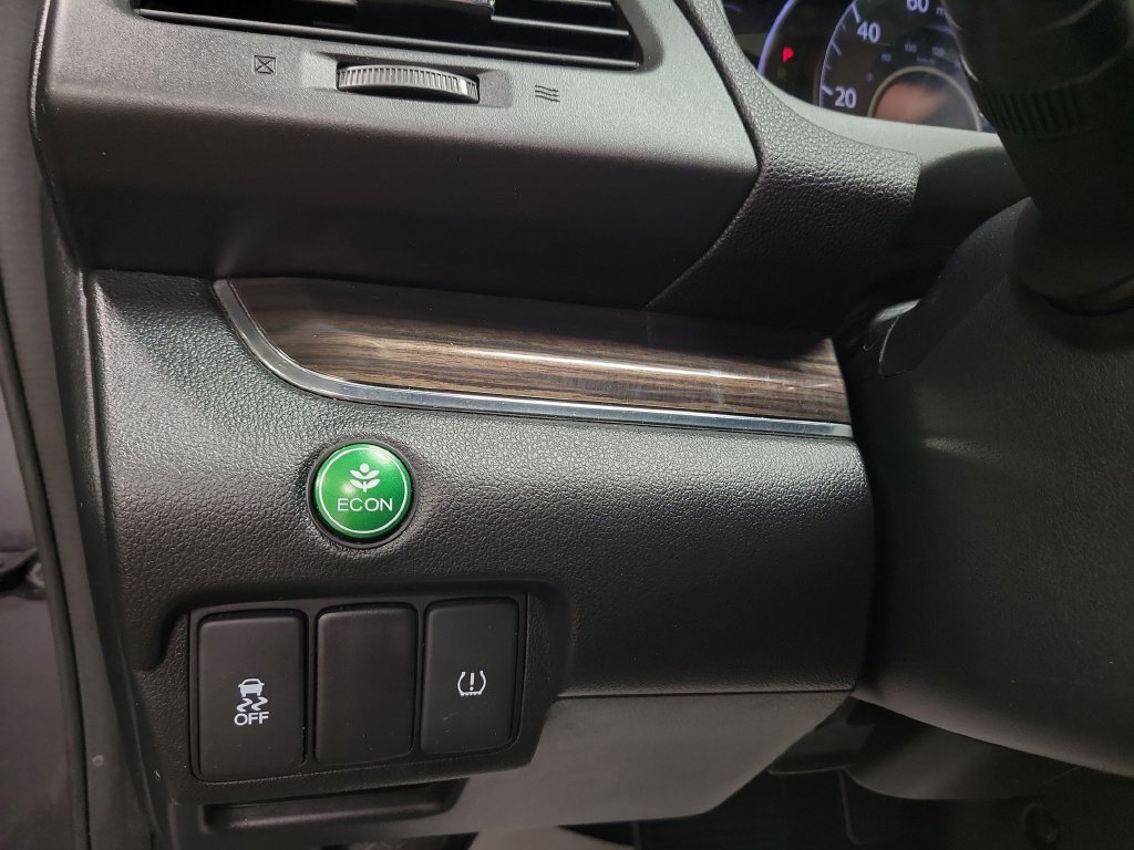 Used 2016 Honda CR-V EX-L image 27