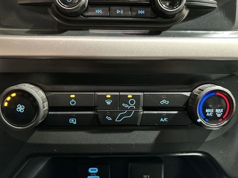 Used 2021 Ford F150 XL w/ Trailer Tow Package image 16