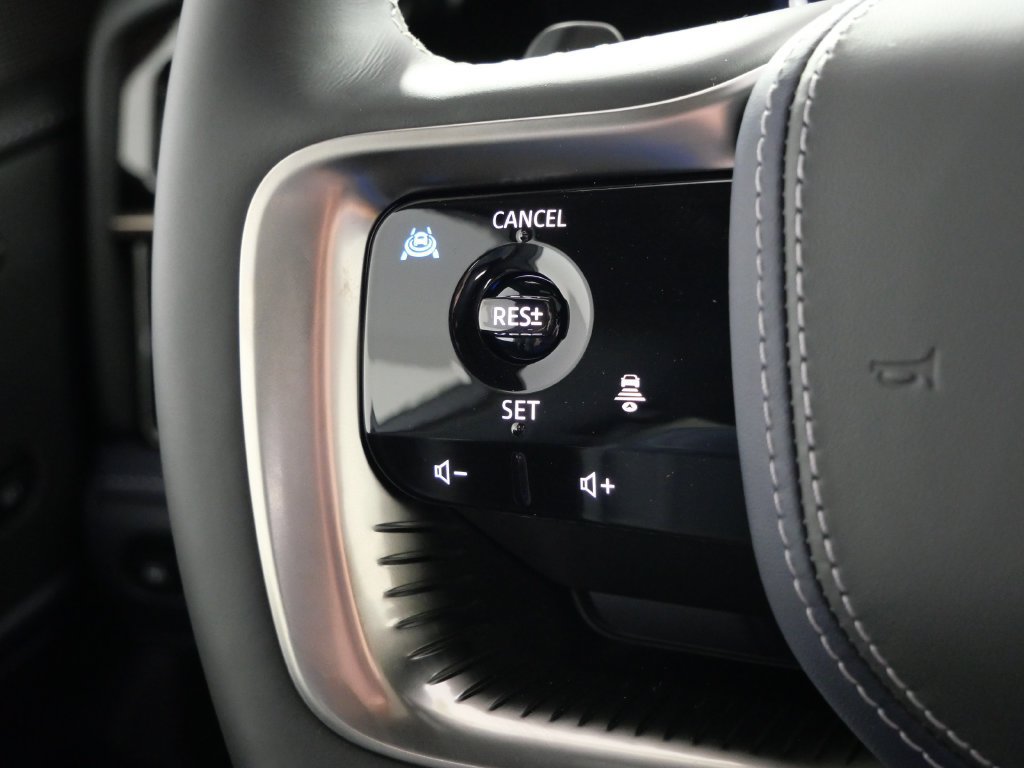 New 2027 INFINITI QX80 Sensory AWD/4WD image 29