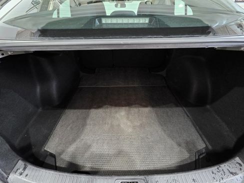 Used 2023 Toyota Corolla LE image 21