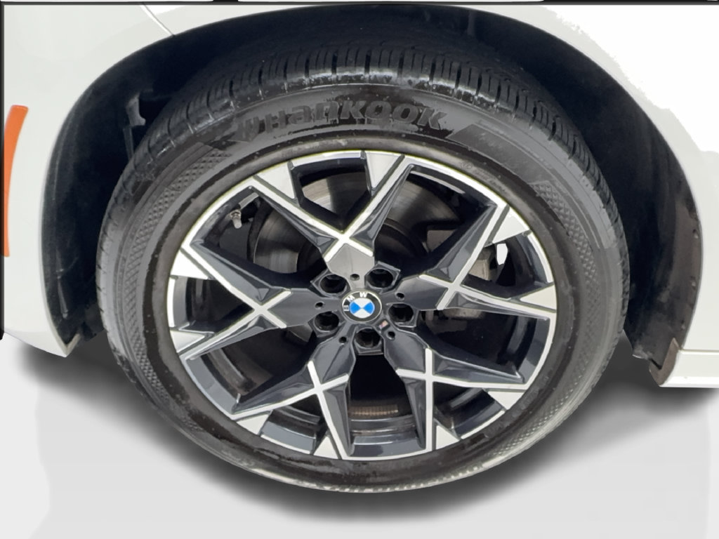 Used 2025 BMW X3 xDrive30i AWD/4WD image 14