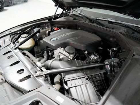 Used 2015 BMW 528i Sedan image 39