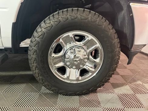 Used 2024 RAM 2500 Tradesman w/ Chrome Appearance Group AWD/4WD image 38