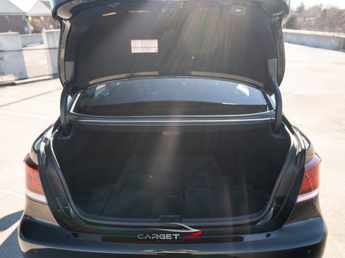 Used 2016 Lexus LS 460 L image 47