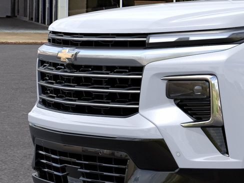 New 2026 Chevrolet Traverse High Country FWD image 13