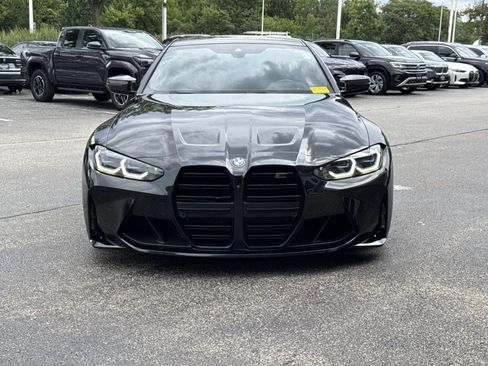 Used 2022 BMW M4 xDrive Competition w/ M Carbon Exterior Package AWD/4WD image 2