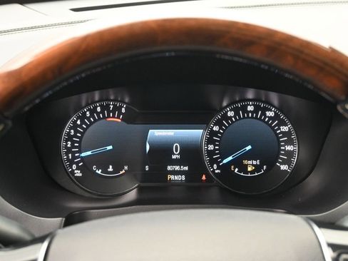 Used 2017 Ford Explorer Platinum image 12