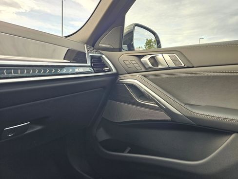 New 2026 BMW X6 xDrive40i w/ Executive Package image 26