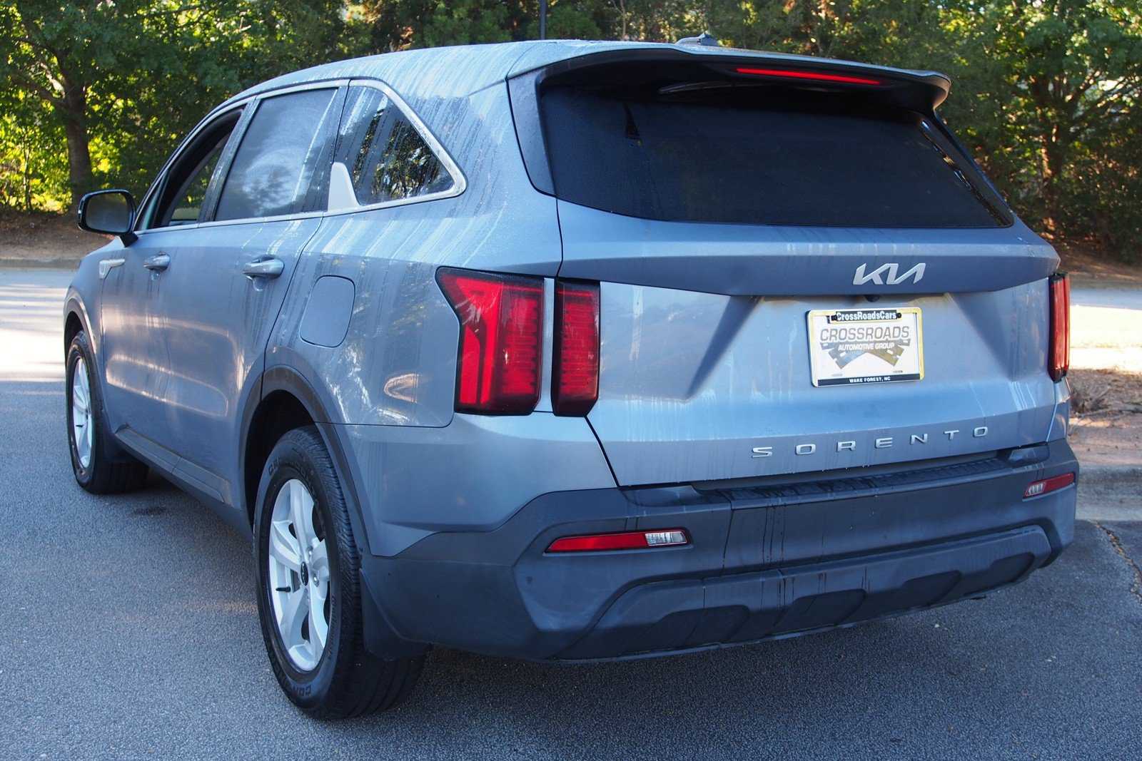 Used 2022 Kia Sorento LX FWD image 5