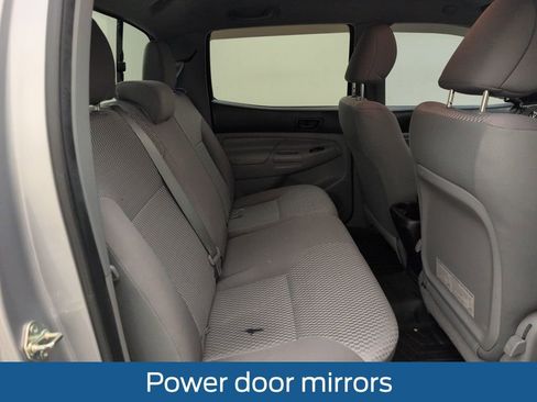 Used 2015 Toyota Tacoma PreRunner image 16