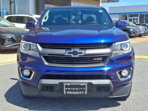 Used 2017 Chevrolet Colorado Z71 RWD image 2