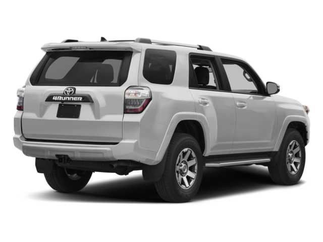 Used 2018 Toyota 4Runner TRD Off-Road AWD/4WD image 2