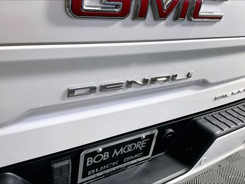 Used 2022 GMC Sierra 1500 Denali w/ Technology Package AWD/4WD image 24