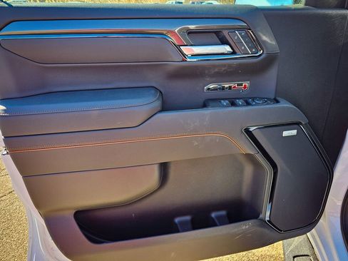 New 2026 GMC Sierra 1500 AT4 w/ AT4 Premium Package AWD/4WD image 10
