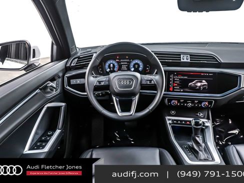 Used 2025 Audi Q3 2.0T Premium Plus image 5