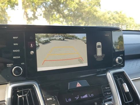 Certified 2023 Kia Sorento SX FWD image 26