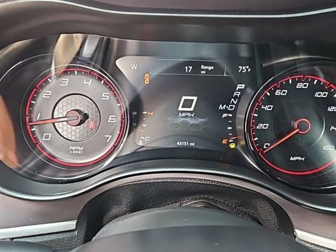 Used 2022 Dodge Charger R/T w/ Blacktop Package image 15