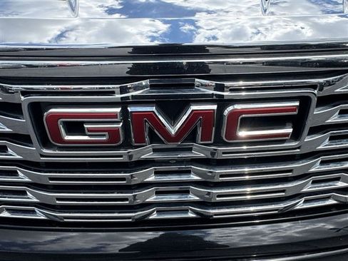 Used 2023 GMC Sierra 1500 Denali w/ Denali Reserve Package AWD/4WD image 31