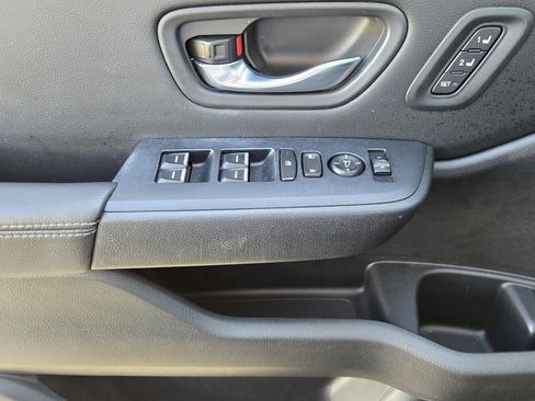 Used 2023 Honda Pilot Touring image 27