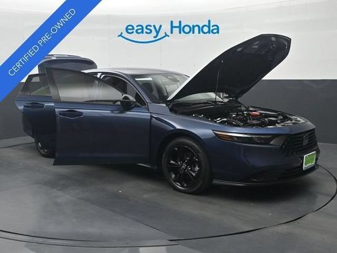 Certified 2025 Honda Accord SE image 35