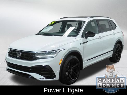 Used 2024 Volkswagen Tiguan SE R-Line AWD/4WD image 12