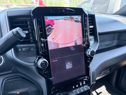 New 2026 RAM 2500 Tradesman AWD/4WD image 17