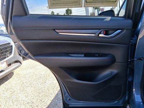 Used 2023 MAZDA CX-5 Carbon Edition image 17