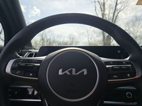 Used 2024 Kia Sportage SX FWD image 29