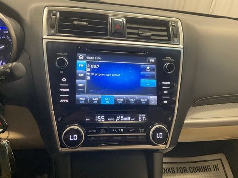 Used 2018 Subaru Outback 2.5i Premium AWD/4WD image 12