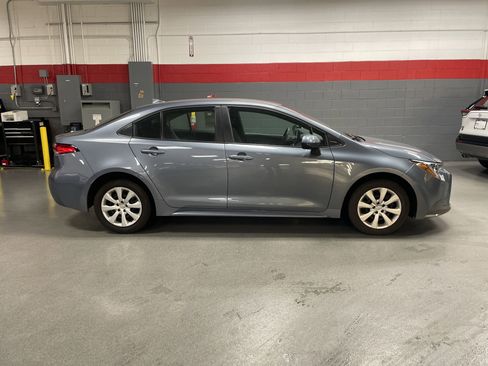 Certified 2024 Toyota Corolla LE image 37