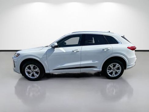 Used 2025 Audi Q5 Premium w/ Convenience Package AWD/4WD image 6