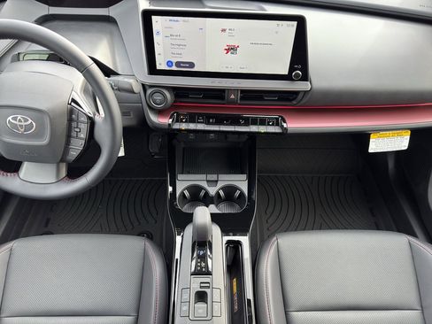 New 2026 Toyota Prius Plug-In Hybrid image 10