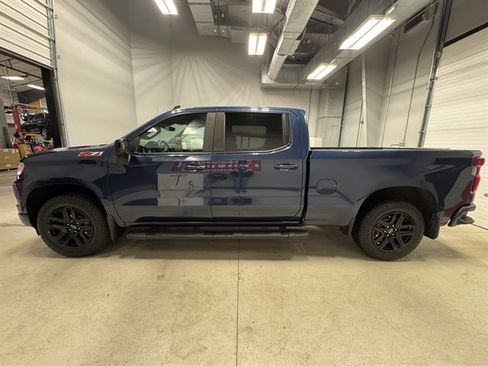 Used 2023 Chevrolet Silverado 1500 RST image 4