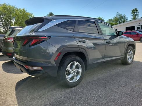 Used 2024 Hyundai Tucson SEL AWD/4WD image 3
