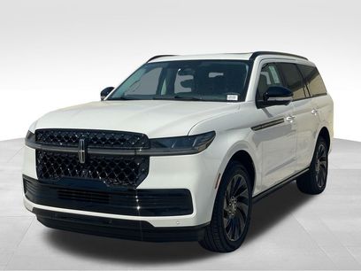 New 2026 Lincoln Navigator Reserve w/ Jet Appearance Package