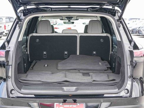 Used 2026 INFINITI QX60 Pure w/ Cargo Package FWD image 28