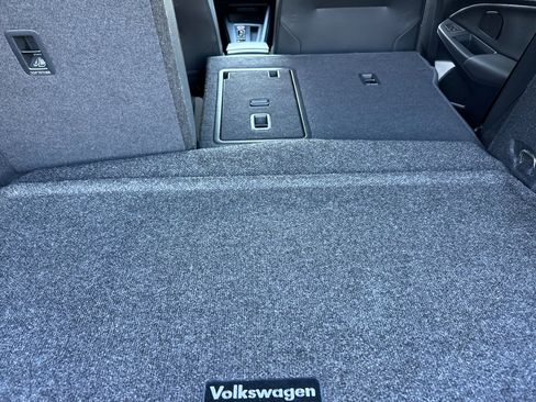 Certified 2022 Volkswagen GTI Autobahn image 15