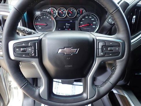 Used 2022 Chevrolet Silverado 1500 RST w/ Rally Edition AWD/4WD image 11