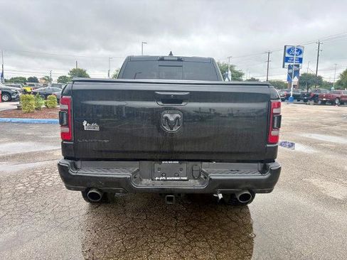 Used 2022 RAM 1500 Limited RWD image 4