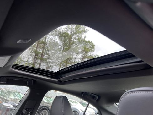 Used 2025 Lexus IS 350 F Sport image 33