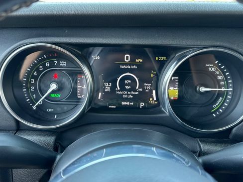 Used 2022 Jeep Wrangler Unlimited Sahara w/ Safety Group AWD/4WD image 35